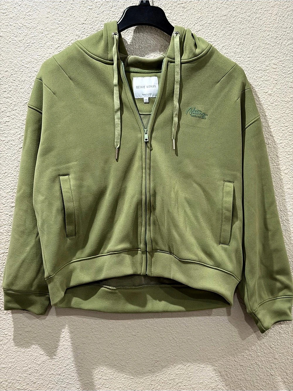 Octave Woman Native Octave Life Sage Green Zip Hoodie Size 2XL Like New